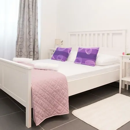 Bishop's Palace Гостьовий будинок 3*